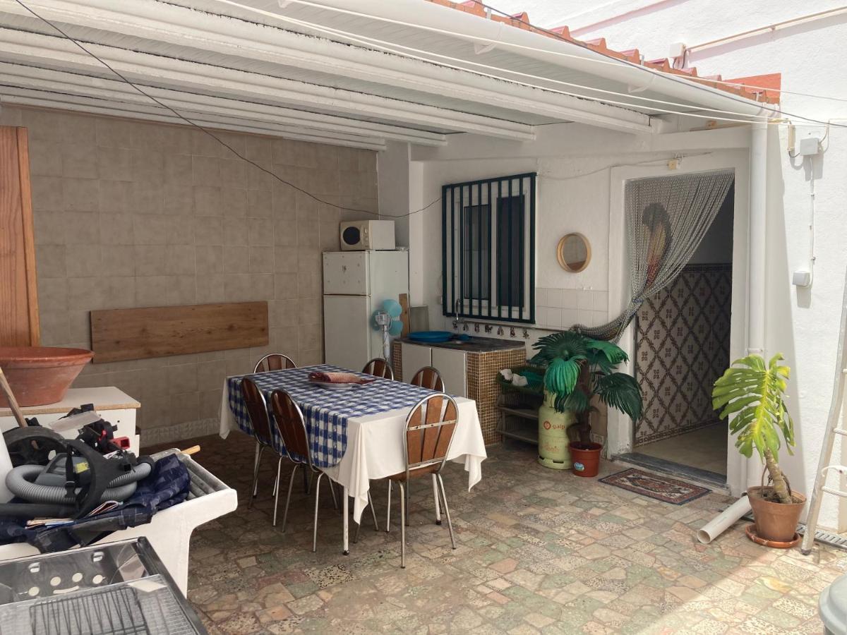 Beautiful 3-bed House In In The Center Vakantiehuis *