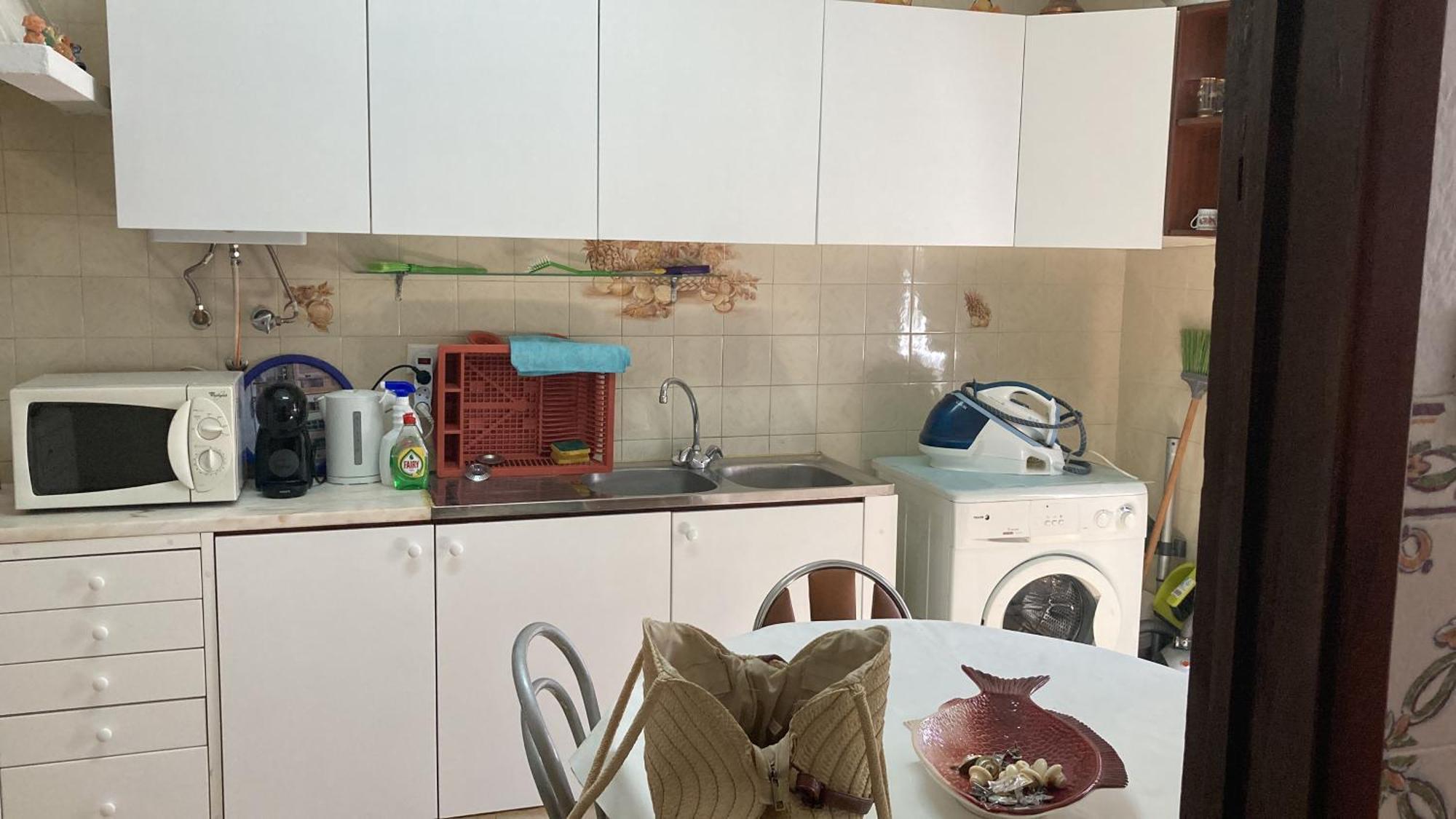 Beautiful 3-bed House In In The Center Vakantiehuis *
